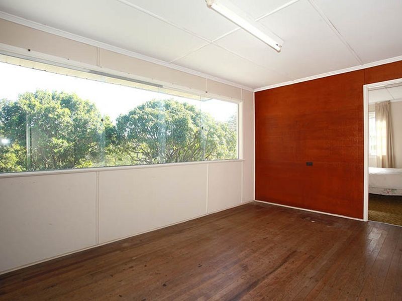 14 Lunga Street, Carina QLD 4152