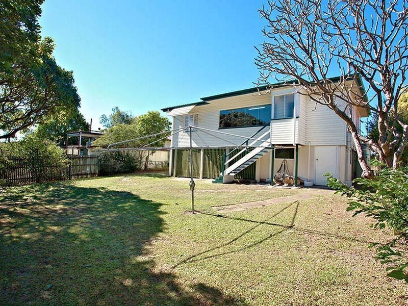 14 Lunga Street, Carina QLD 4152