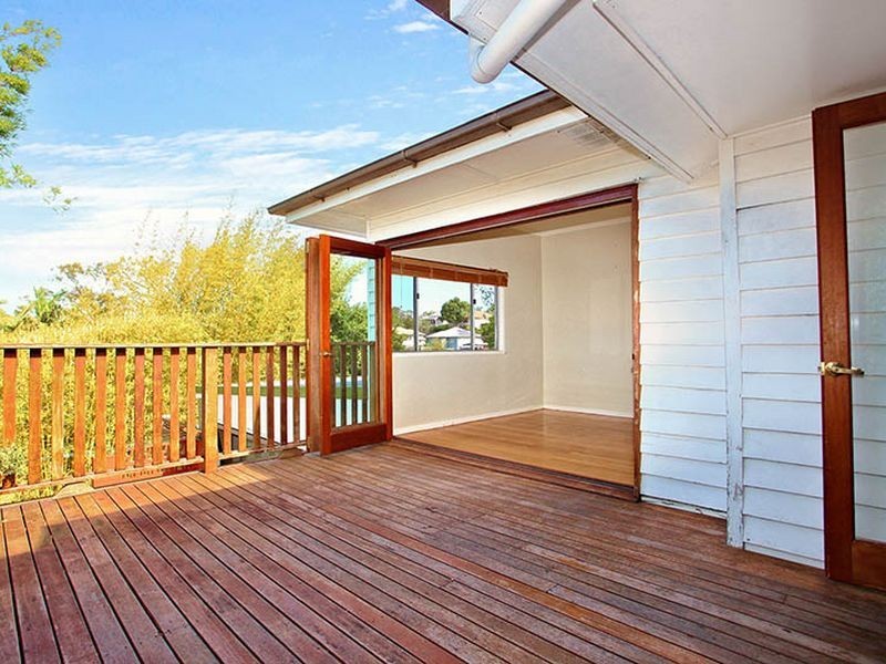 42 Summerville Street, Carina Heights QLD 4152