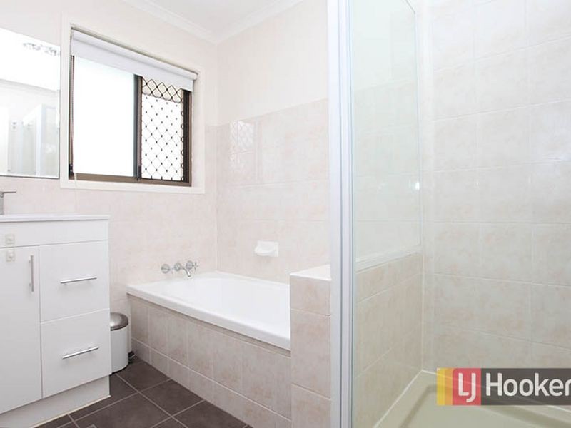 48 Swanson Parade, Carina QLD 4152