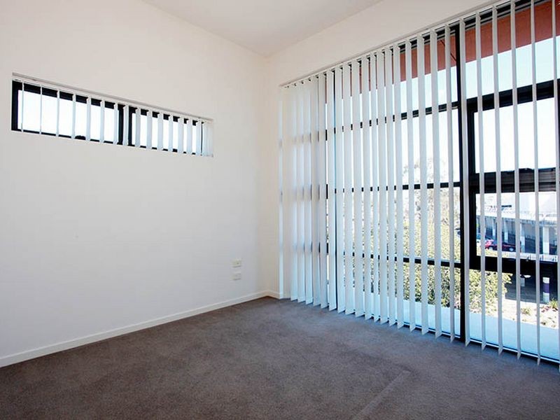 3506/16 Surbiton Court, Carindale QLD 4152