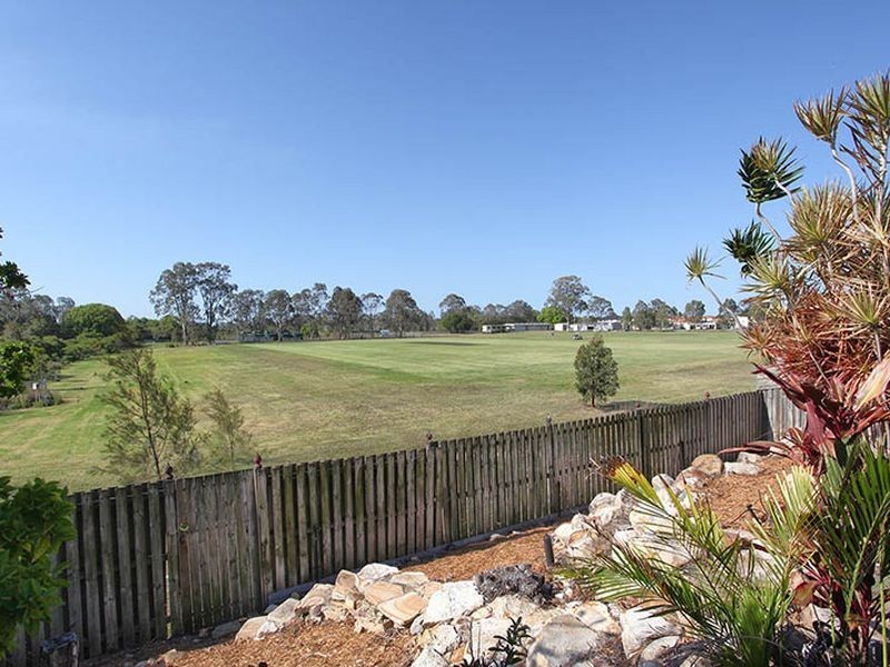 25 Cloverbrook Place, Carina QLD 4152