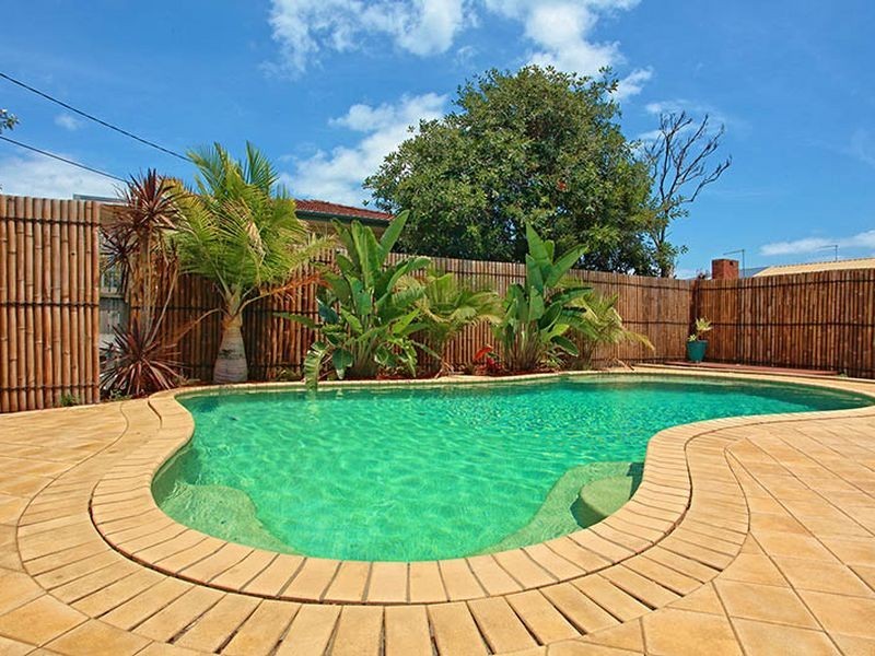 62 Bernecker Street, Carina QLD 4152