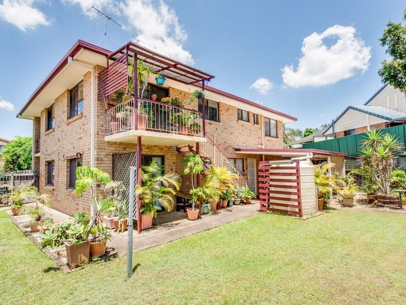 48 Foxmont Drive, Carina QLD 4152