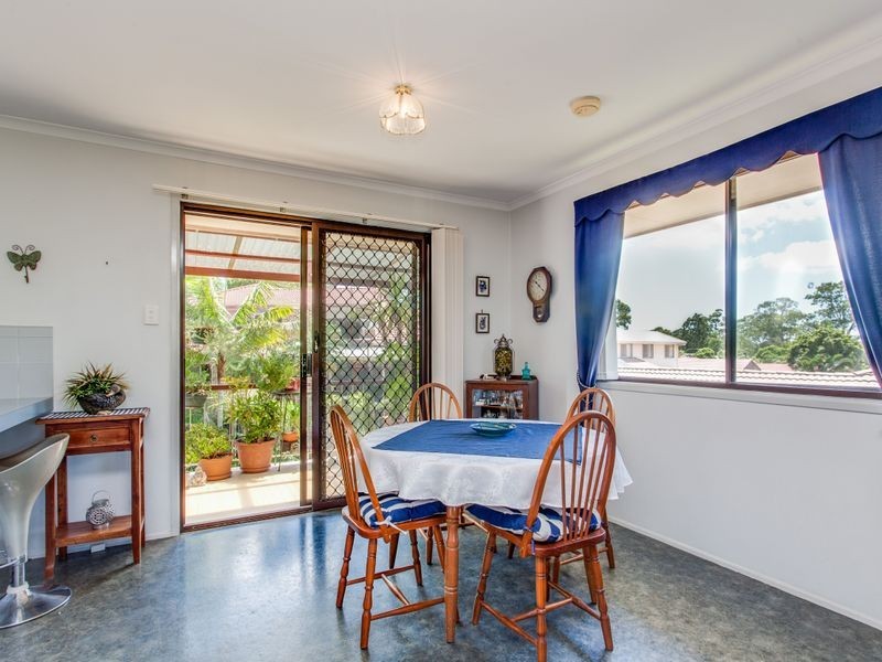 48 Foxmont Drive, Carina QLD 4152