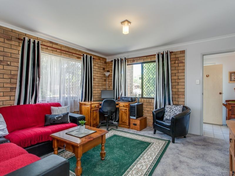 48 Foxmont Drive, Carina QLD 4152