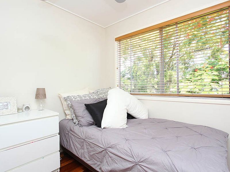 35 Gray Street, Carina QLD 4152