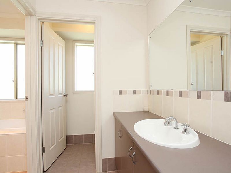 2 Henry Street, Auburn SA 5451