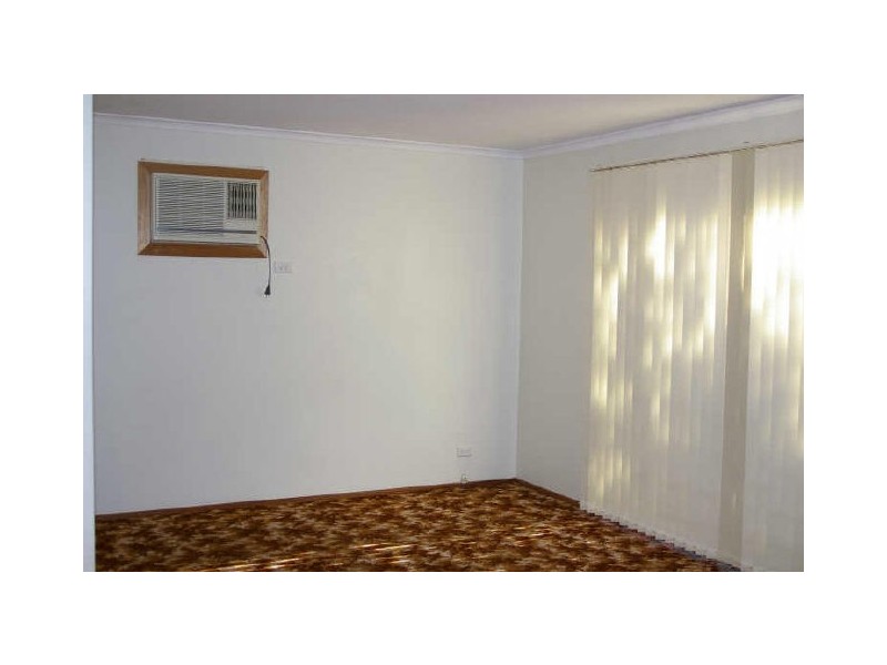 Unit 2/51 Victoria Road, Clare SA 5453