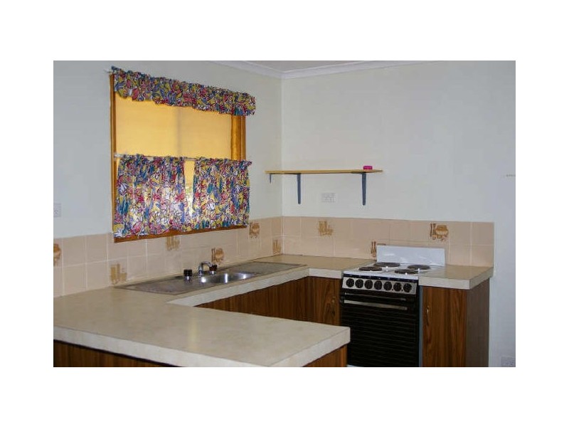 Unit 2/51 Victoria Road, Clare SA 5453