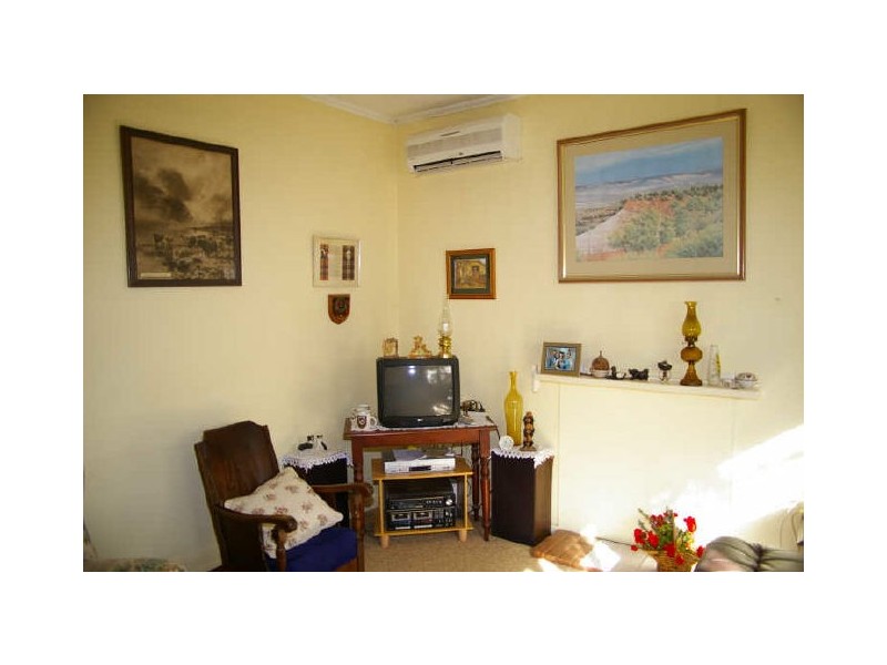 17 Melrose Avenue, Clare SA 5453