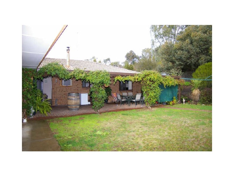 41 Burton Street, Clare SA 5453