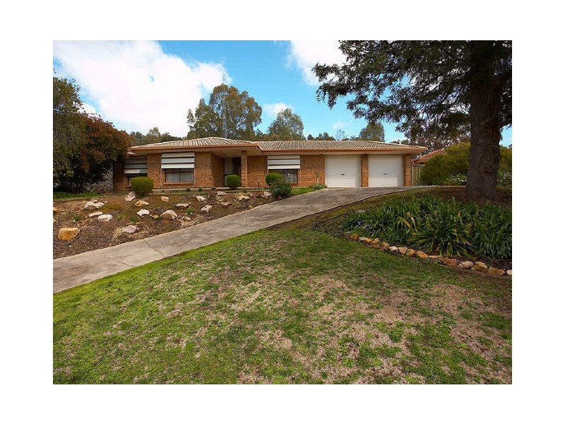 41 Burton Street, Clare SA 5453