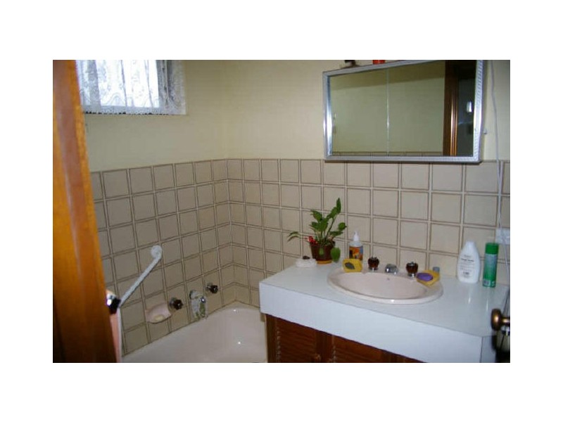 2 John Street, Blyth SA 5462