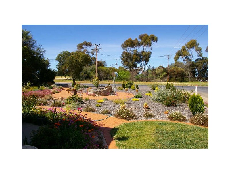 2 John Street, Blyth SA 5462