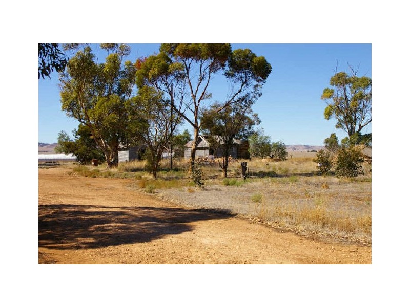 Longmire South Road, Kybunga SA 5453