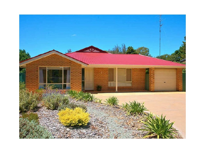 14 Rocky Glen Court, Clare SA 5453