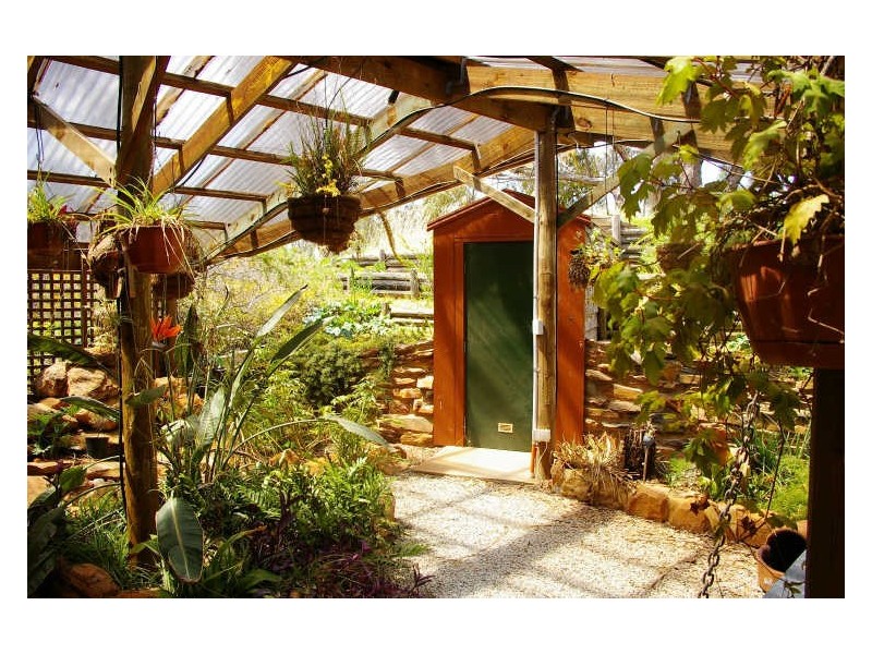 1/ Government Road, Clare SA 5453