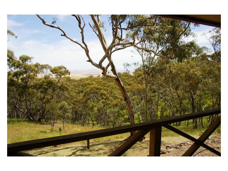 1/ Government Road, Clare SA 5453