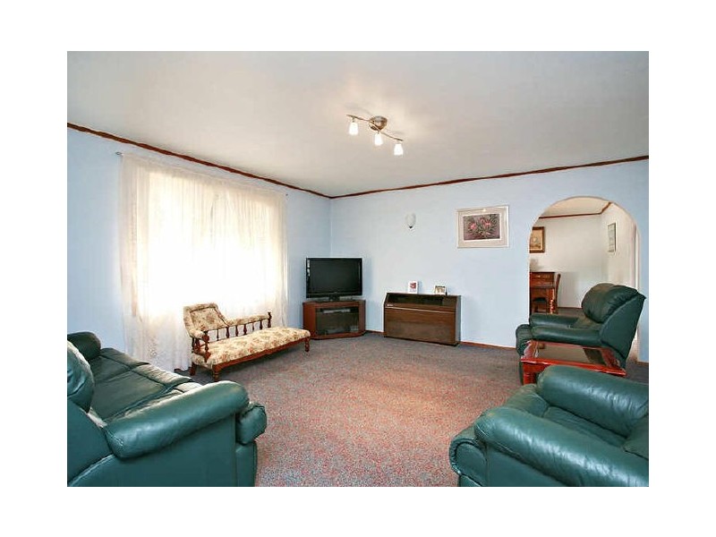 10 Hartley Road, Clare SA 5453