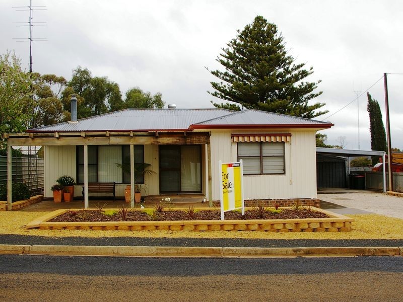 2 Wakefield Street, Blyth SA 5462