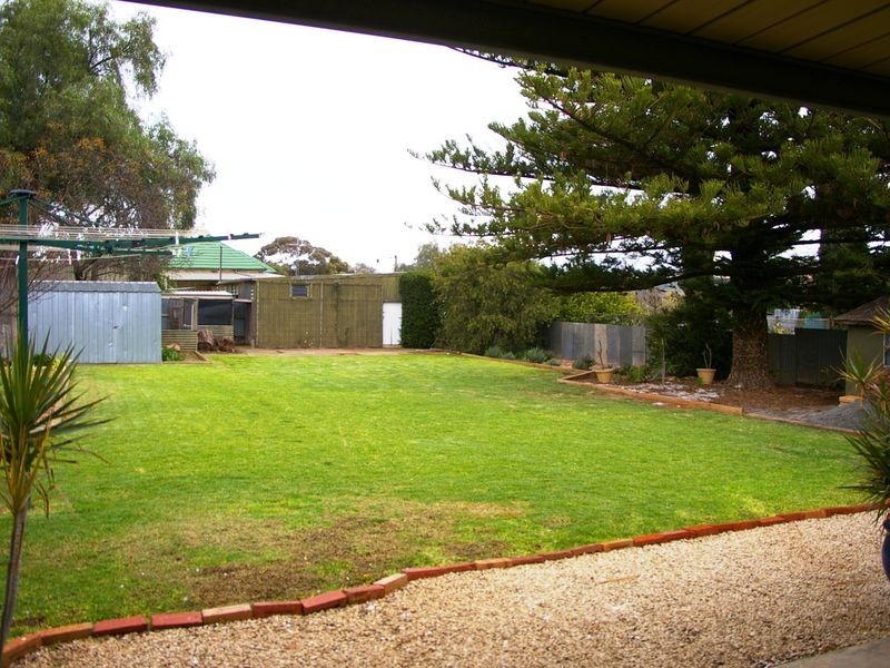 2 Wakefield Street, Blyth SA 5462