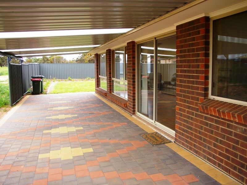 8 Reinke Court, Blyth SA 5462