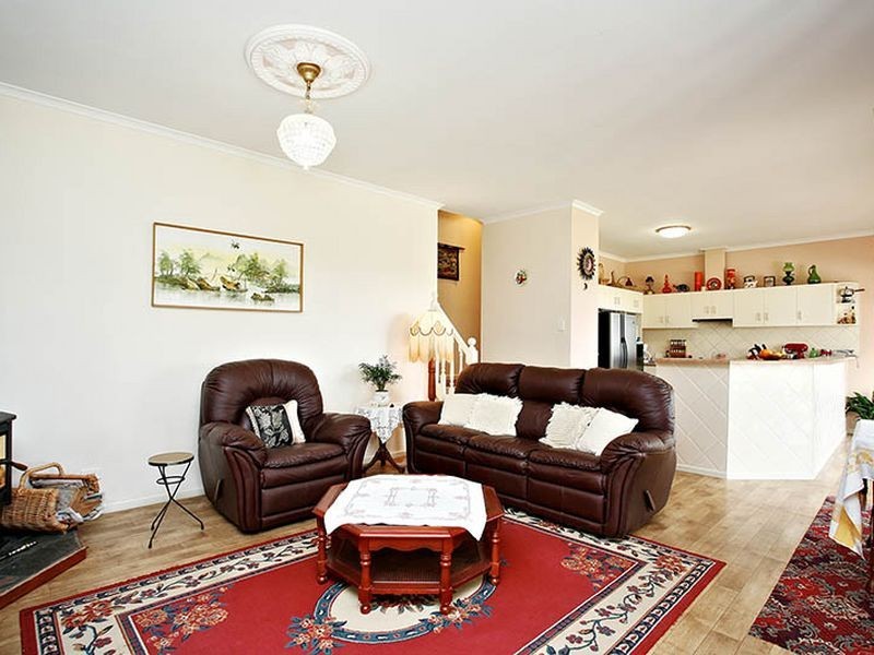 Blockers Road, Clare SA 5453