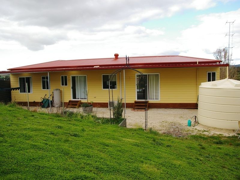 Meller Street, Auburn SA 5451