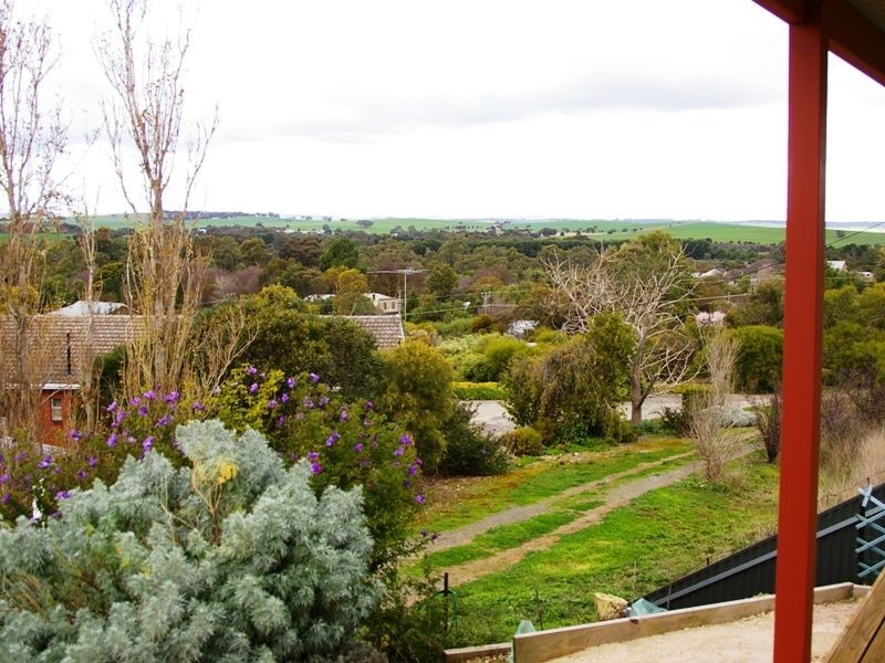 Meller Street, Auburn SA 5451