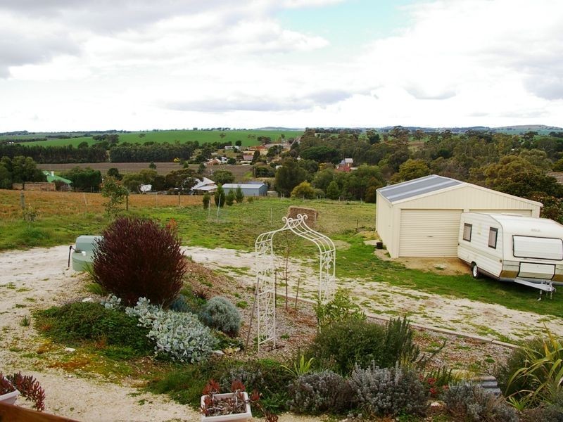 Meller Street, Auburn SA 5451