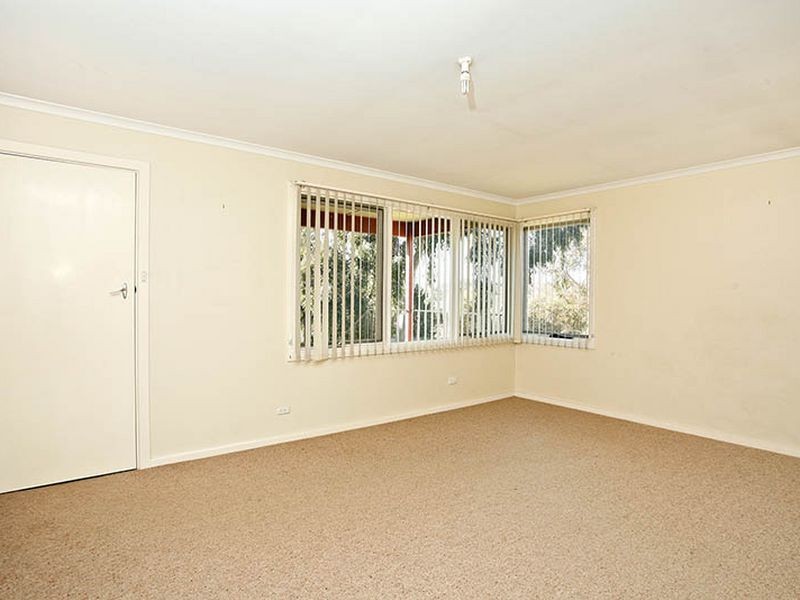 2 Earles Court, Clare SA 5453