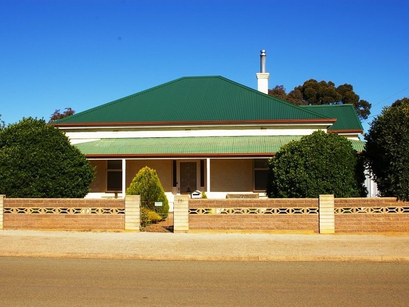 16 Gloucester Road, Jamestown SA 5491