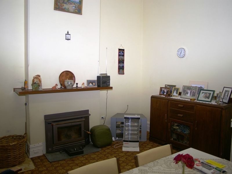 16 Gloucester Road, Jamestown SA 5491