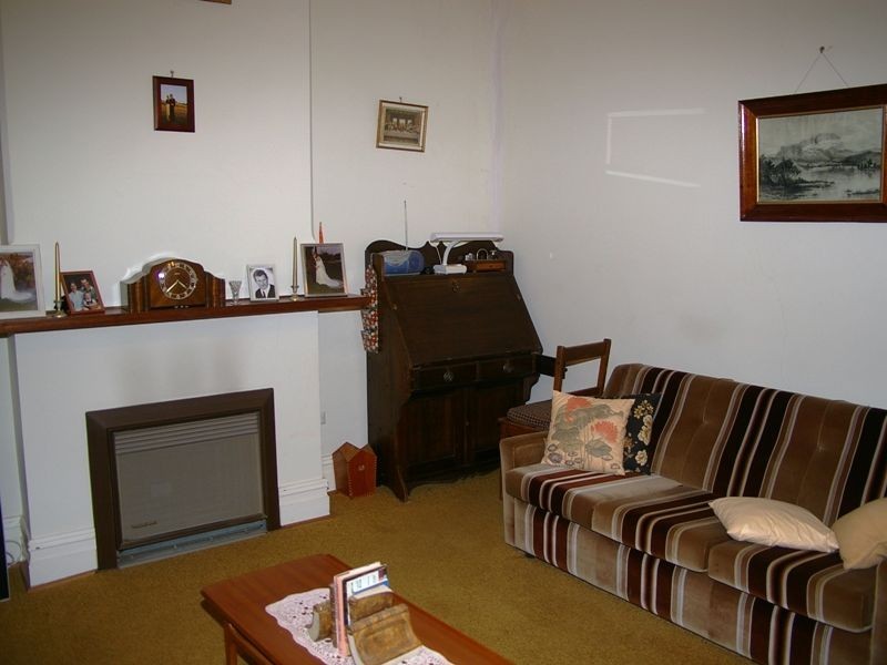 16 Gloucester Road, Jamestown SA 5491