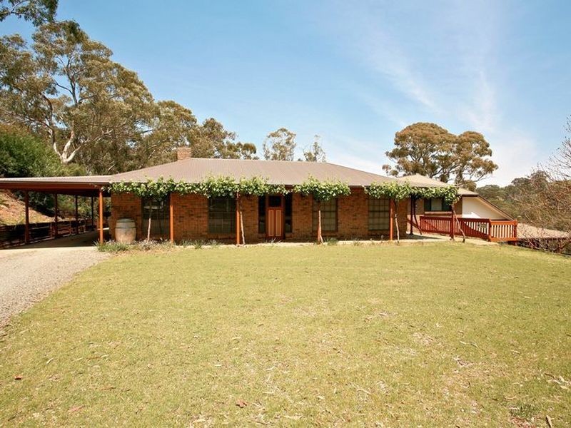 Solly’s Hill Road, Watervale SA 5452