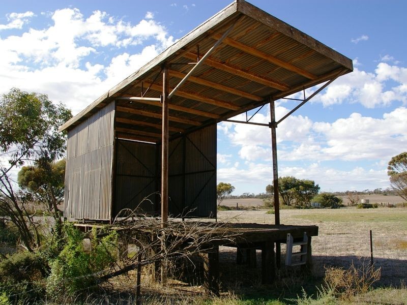 Government Road, Nantawarra SA 5550