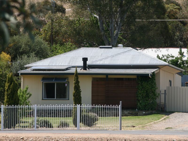 7 Mitchell Flat Road, Burra SA 5417