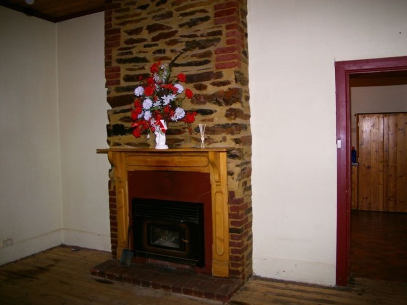 28 Bowman Terrace, Mount Bryan SA 5418