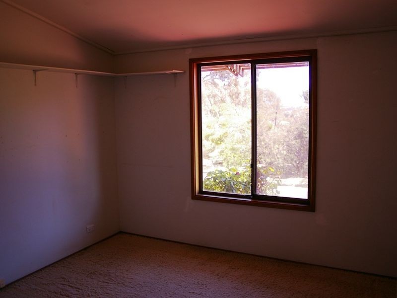 44 Blyth Road, Clare SA 5453