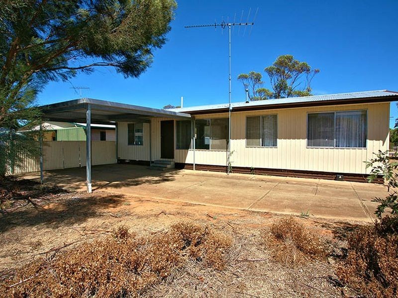 16 Kelly Street, Balaklava SA 5461