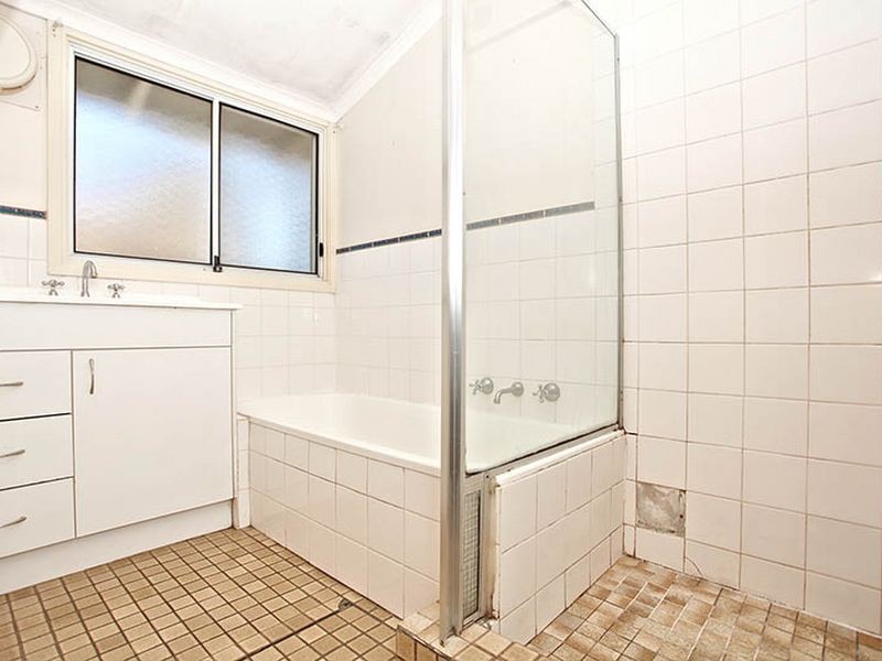 28 Kelly Street, Clare SA 5453