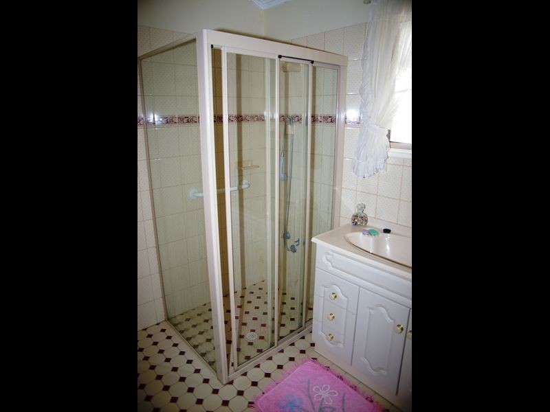 3 William Street, Clare SA 5453