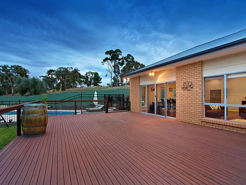 21 Trezise Way, Clare SA 5453