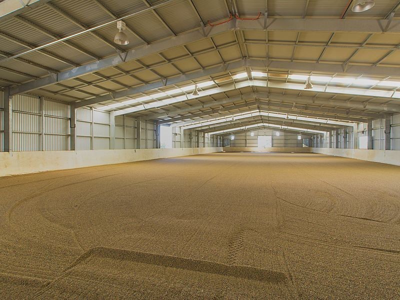 32 Hubbe Road, Clare SA 5453