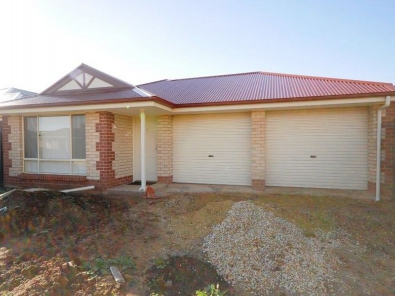 18 Lafitte Way, Andrews Farm SA 5114