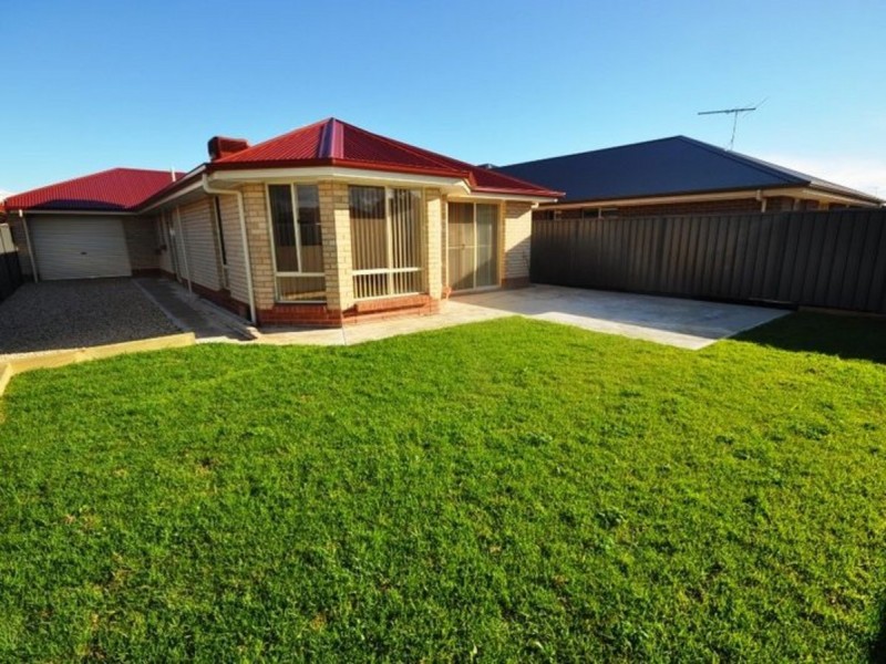 18 Lafitte Way, Andrews Farm SA 5114