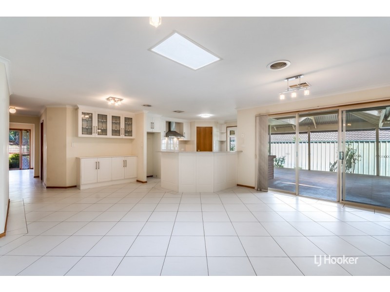 11 Berkeley Way, Hillbank SA 5112