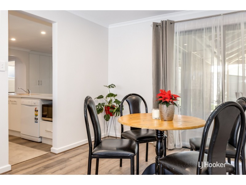 72 Balmoral Circuit, Blakeview SA 5114