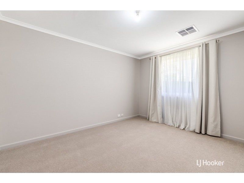 72 Balmoral Circuit, Blakeview SA 5114